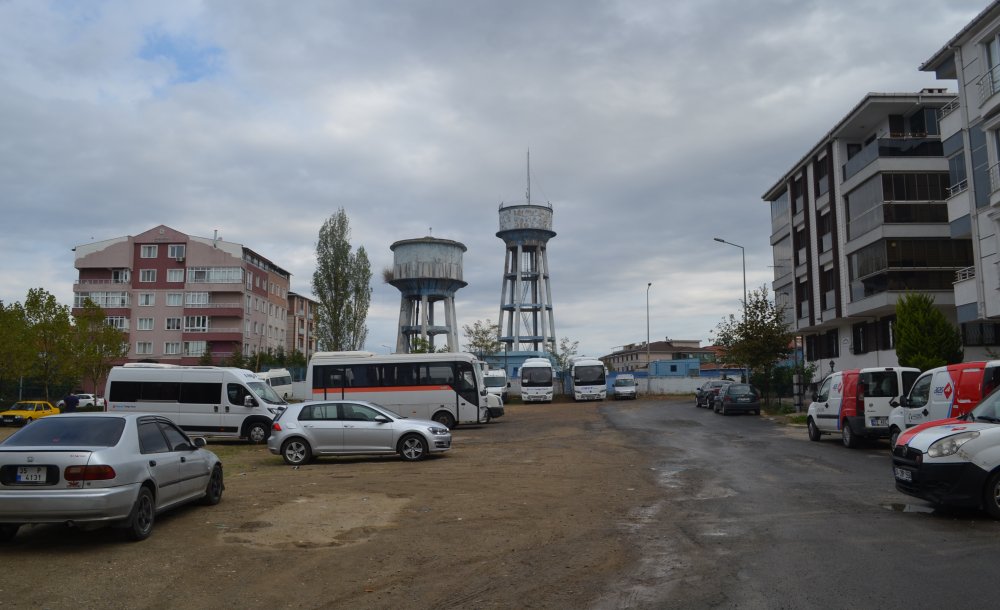 Tarihi Su Depoları Yıkıldı 