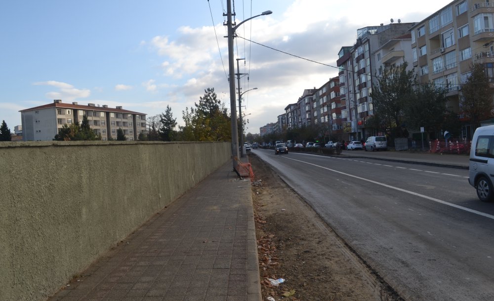Atatürk Bulvarı'ndaki Çalışmalarda Sona Yaklaşıldı