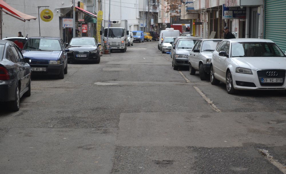 Yol Yamalı Bohça Gibi 