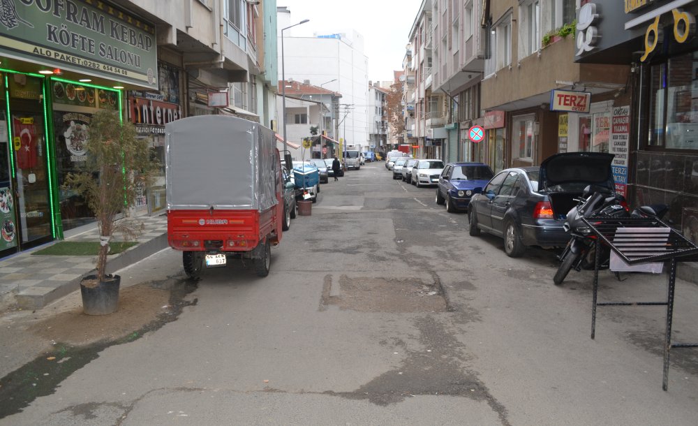 Yol Yamalı Bohça Gibi 