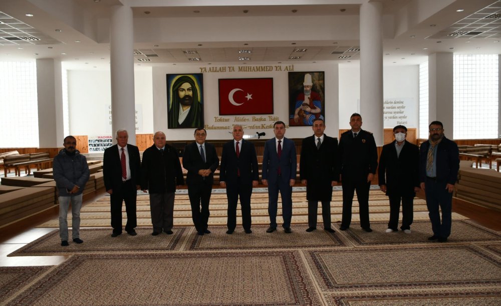 Vali Yıldırım, Vatandaşın Sorunlarını Dinledi 