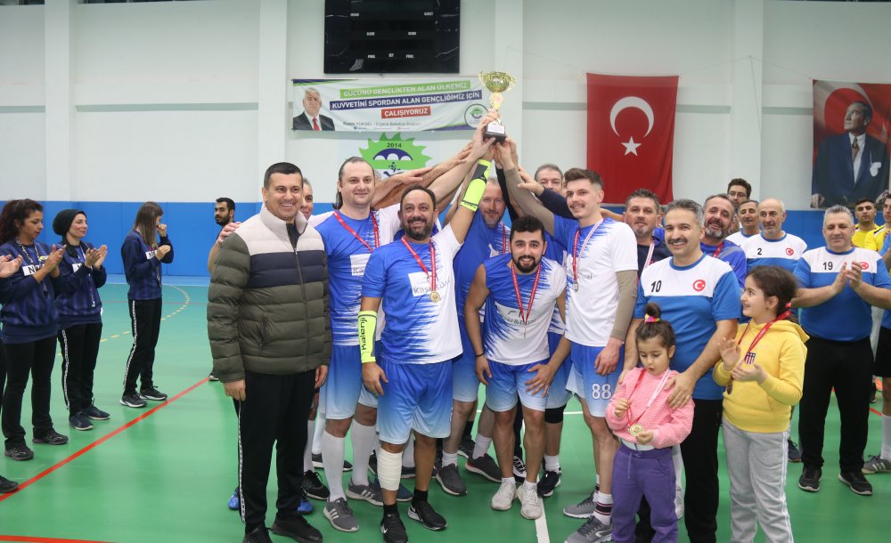 Voleybol Turnuvası Sona Erdi