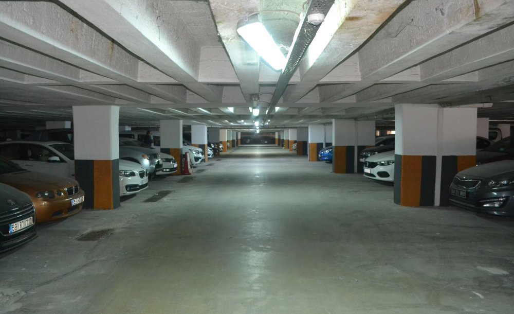 Otopark Baştan Ayağa Yenilendi