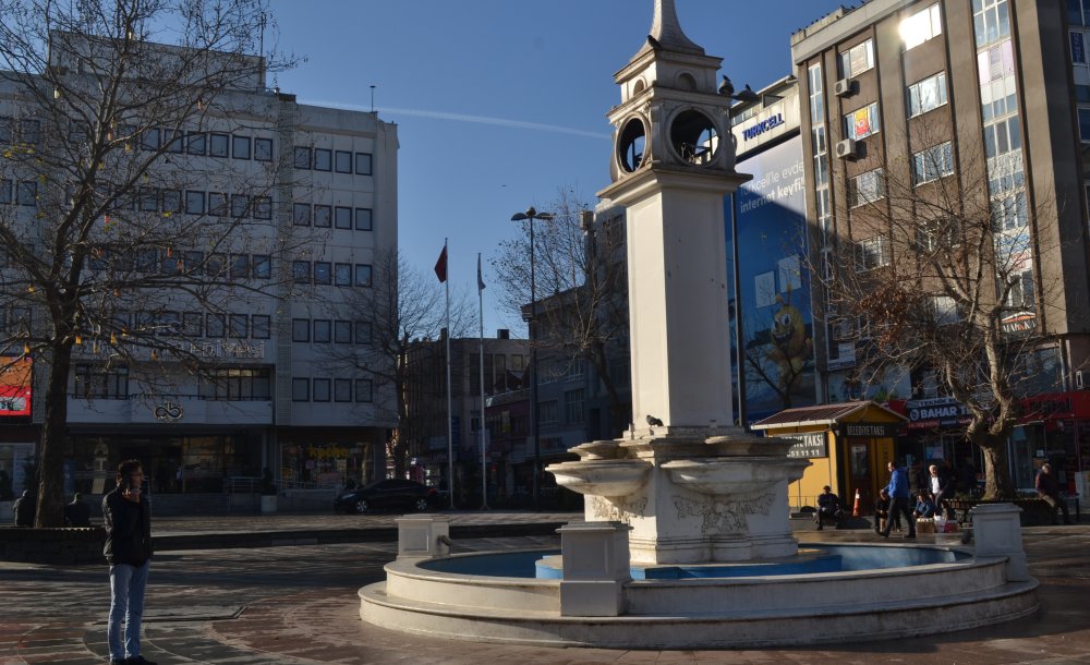 Saatli Havuz Bakıma Alındı