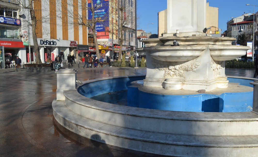 Saatli Havuz Bakıma Alındı