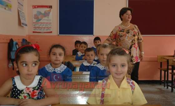 10 Bin Öğrenci Okulla Tanıştı