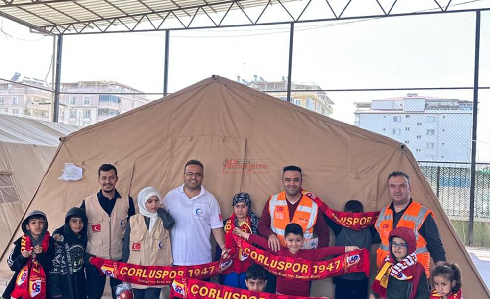 Atkılar Ve Oyuncaklar Deprem Bölgesine Gönderildi 