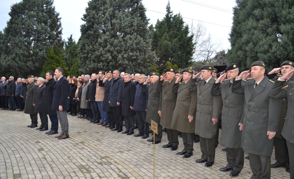 Çanakkale Zaferi İçin Tören Düzenlendi 