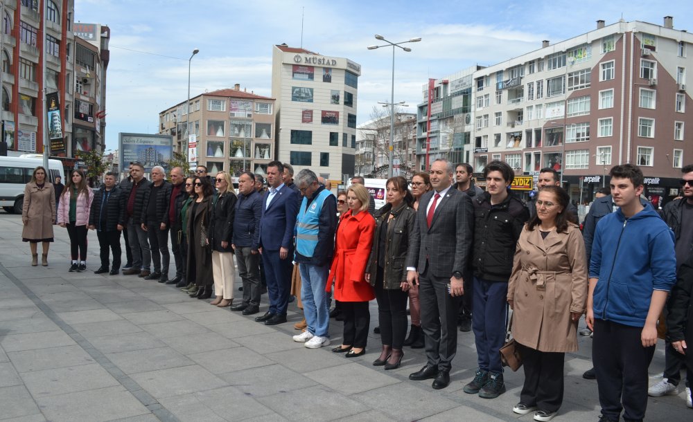 “Otizmli Bireylerin Farkında Değil, Yanında Olun”