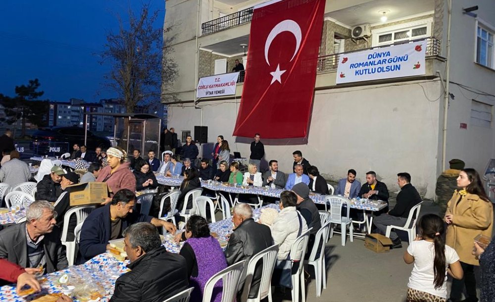 Çorlu Kaymakamlığı Kore Mahallesi'nde İftar Düzenledi