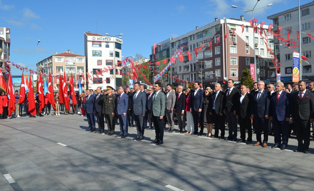 Çorlu'da 23 Nisan Coşku İle Kutlandı