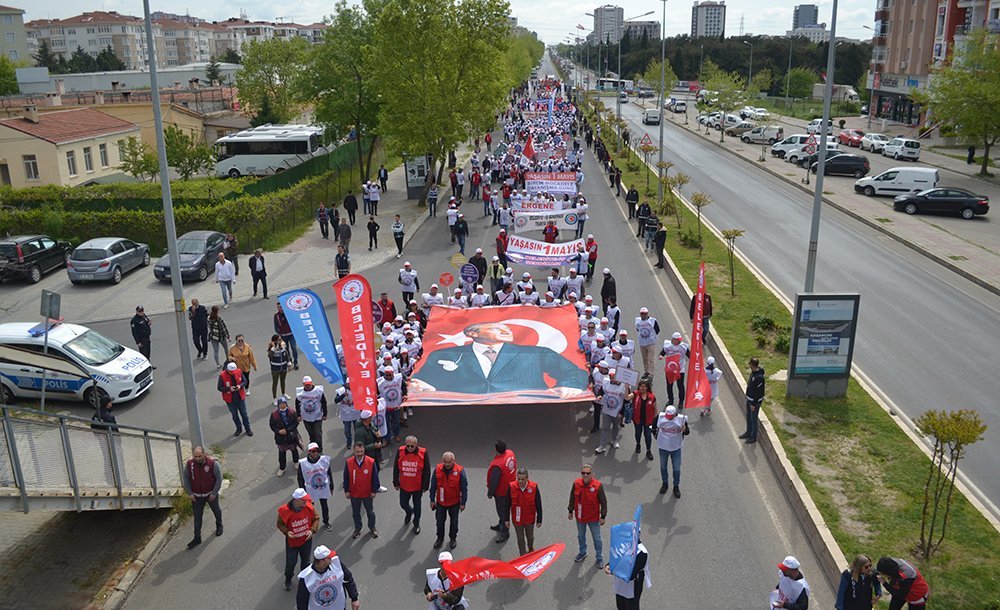 1 Mayıs Atatürk Meydanında Kutlanacak