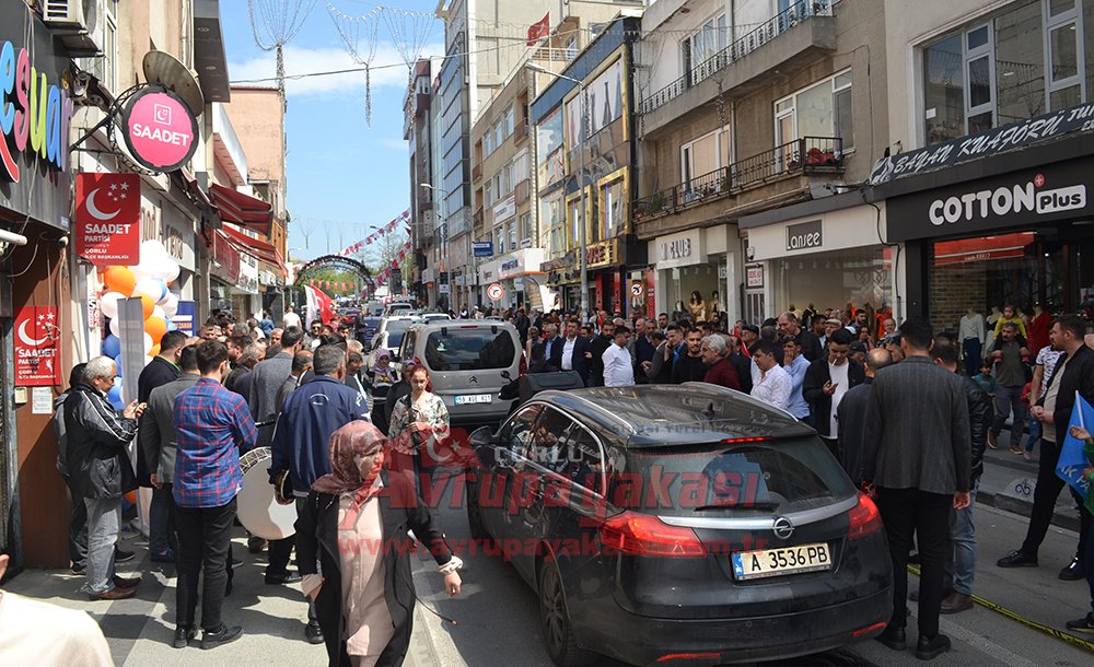 Seçim Bürosu Açılışı Mitinge Dönüştü 