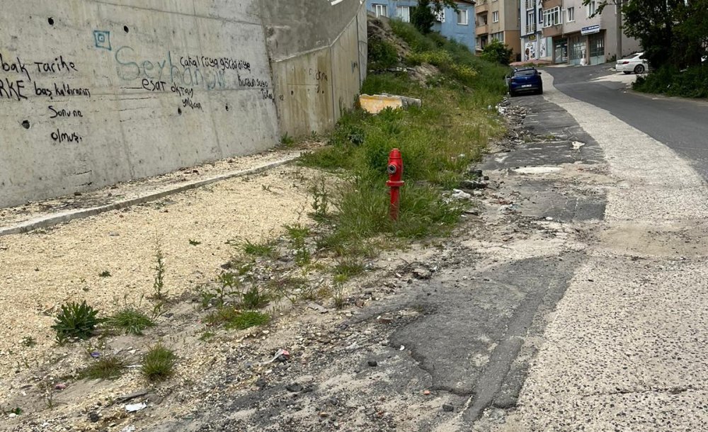 Yarım Kalan Atilla Caddesi Kaderine Terk Edildi 