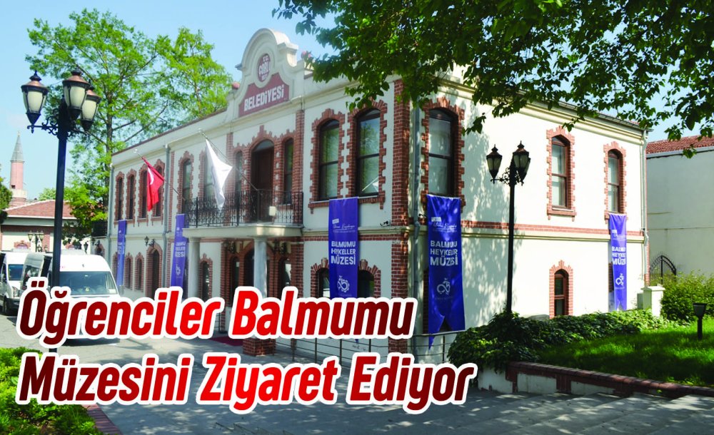 Öğrenciler Balmumu Müzesini Ziyaret Ediyor