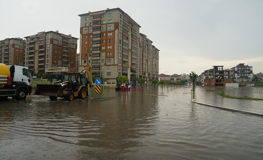 Başkan Sarıkurt “Afet Yaşandı” Dedi 