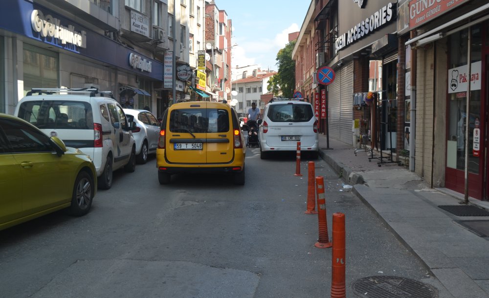 Çift Yön Kulanılan Hükümet Caddesi Tepki Çekiyor 