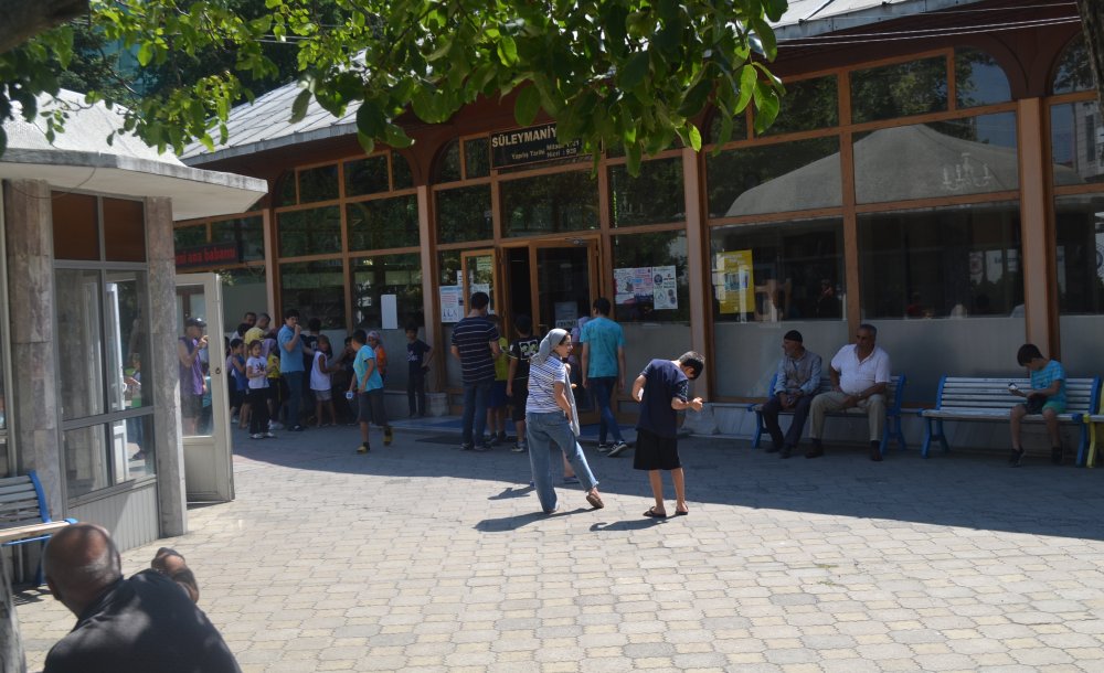 Yaz Döneminde Camiler Çocuk Sesleriyle Şenleniyor 