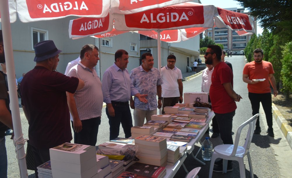 Aşure Programına Yoğun Katılım Oldu 