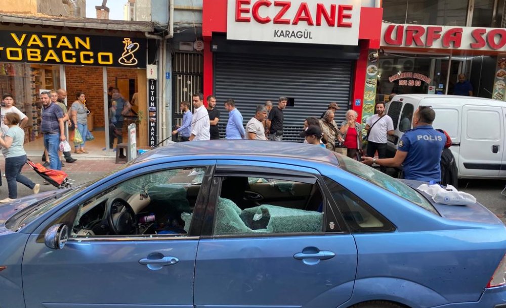 Kavga Ettiği Şahsın Otomobiline Zarar Verdi 