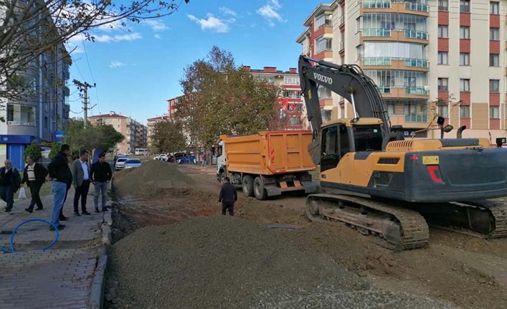 Taşkent Caddesi'nde Hummalı Çalışma 