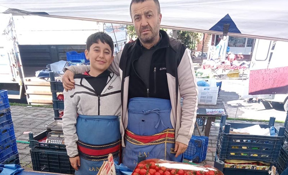 Pazarcı Esnafı Bulduğu 40 Bin Lirayı Sahibine Teslim Etti 