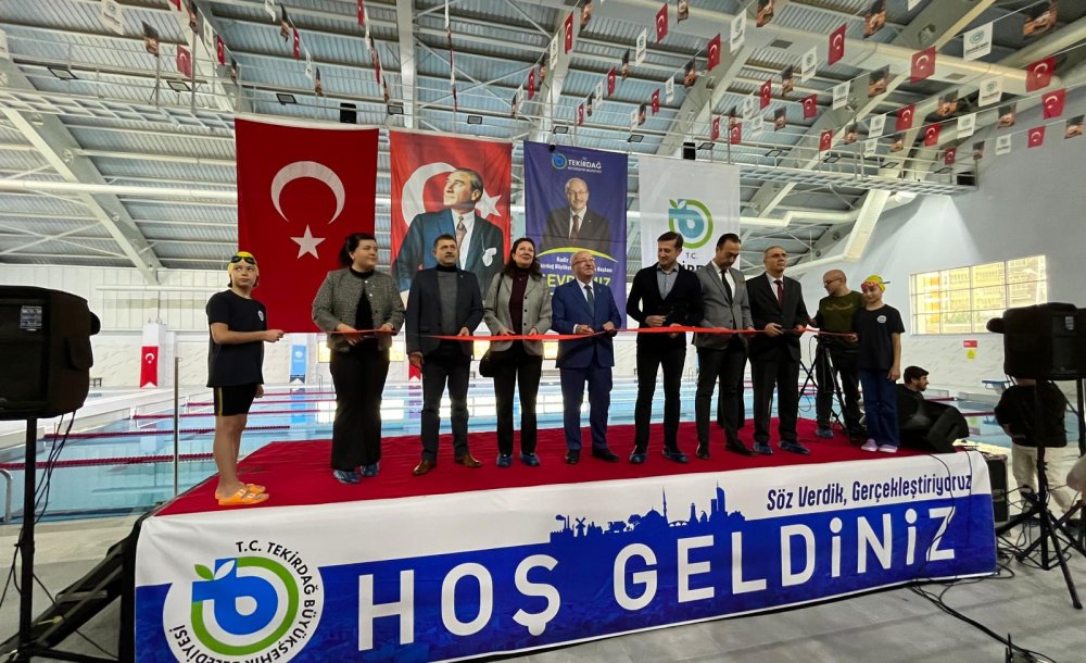 Çerkezköy Atatürk Yarı Olimpik Yüzme Havuzu Hizmete Açıldı