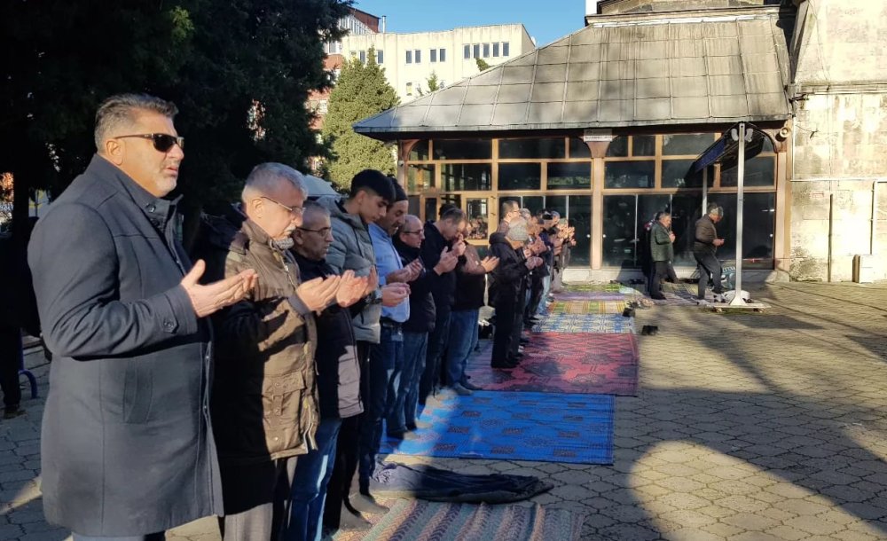 Şehitler İçin Kur'an-I Kerim Okundu