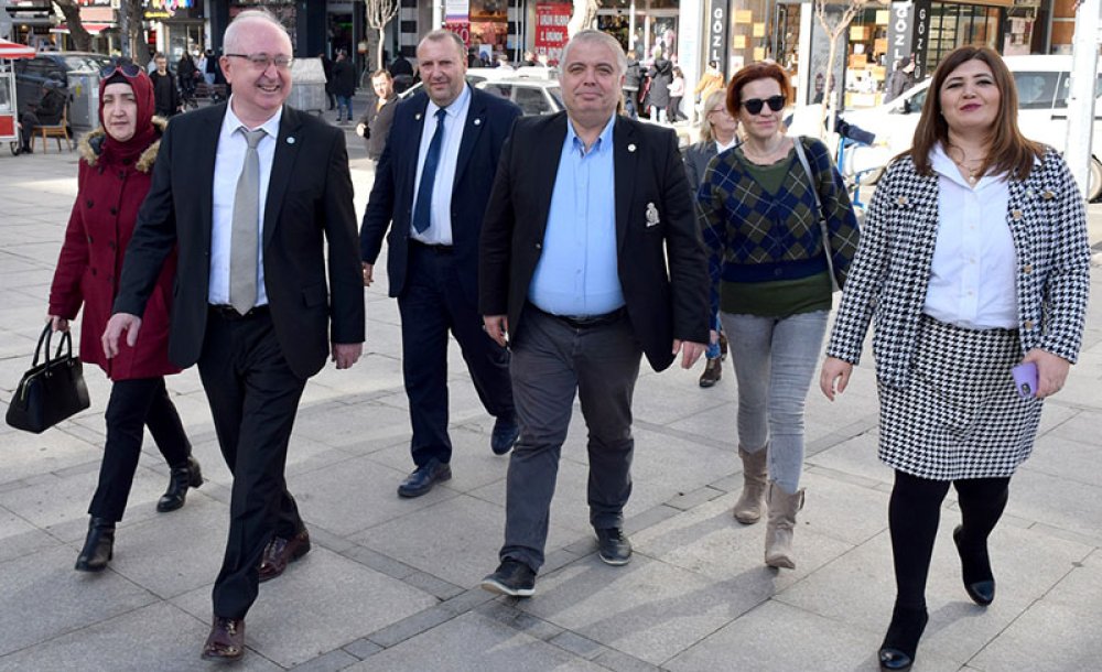 İyi̇ Parti Adayı Akın Yılmaz, Çalışmalarını Aralıksız Sürdürüyor