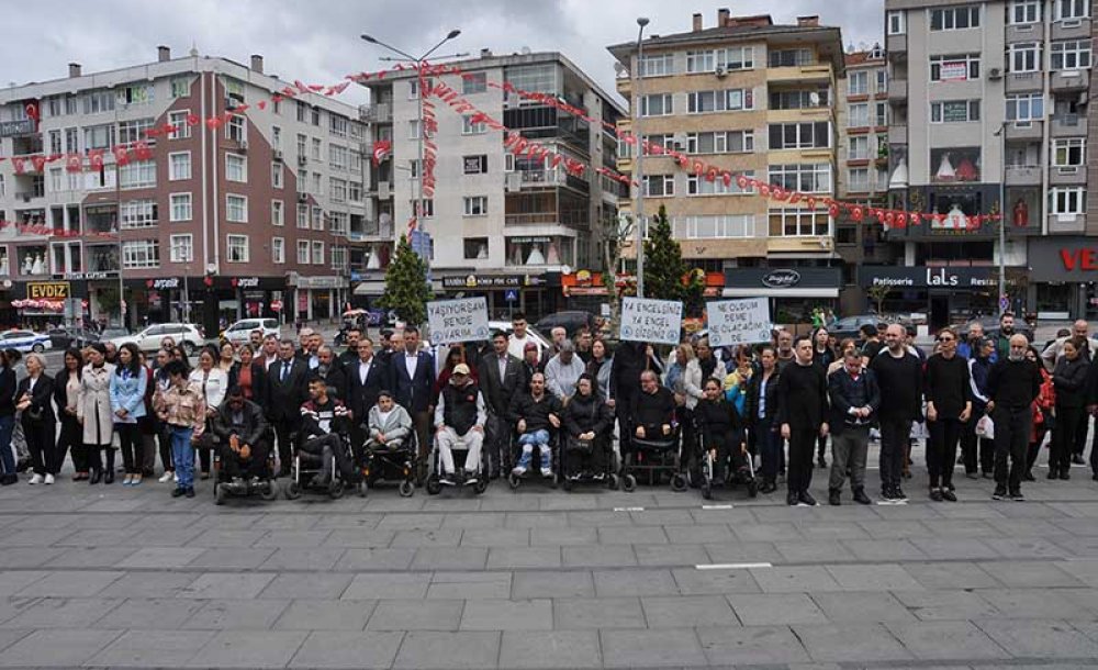 Engelliler Haftası'nda Tören Düzenlendi