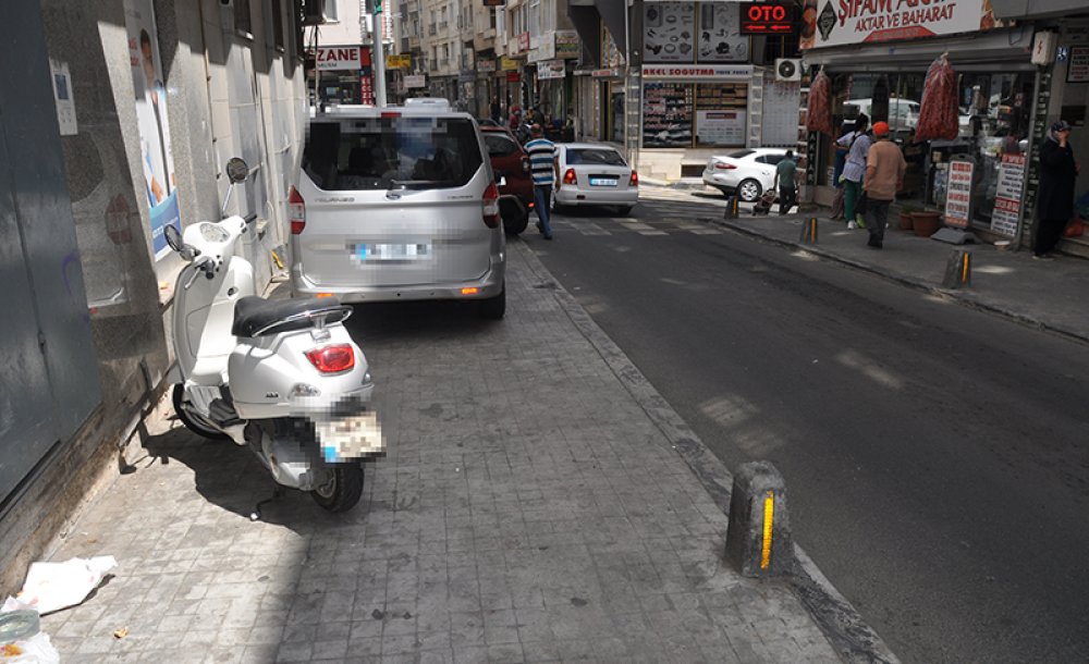 Akıncılar Caddesi'nde Görüntü Değişmiyor