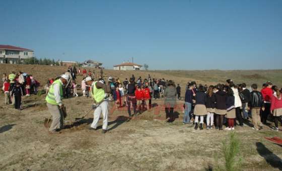 Özel Trakya Koleji`nden 90. Yıla 90 Fidan