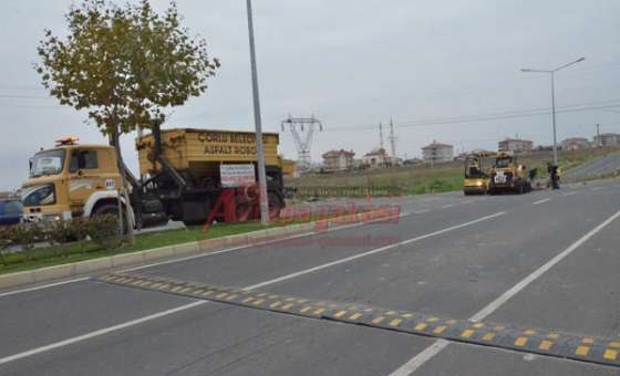 Bülent Ecevit Bulvarı'na Asfalt