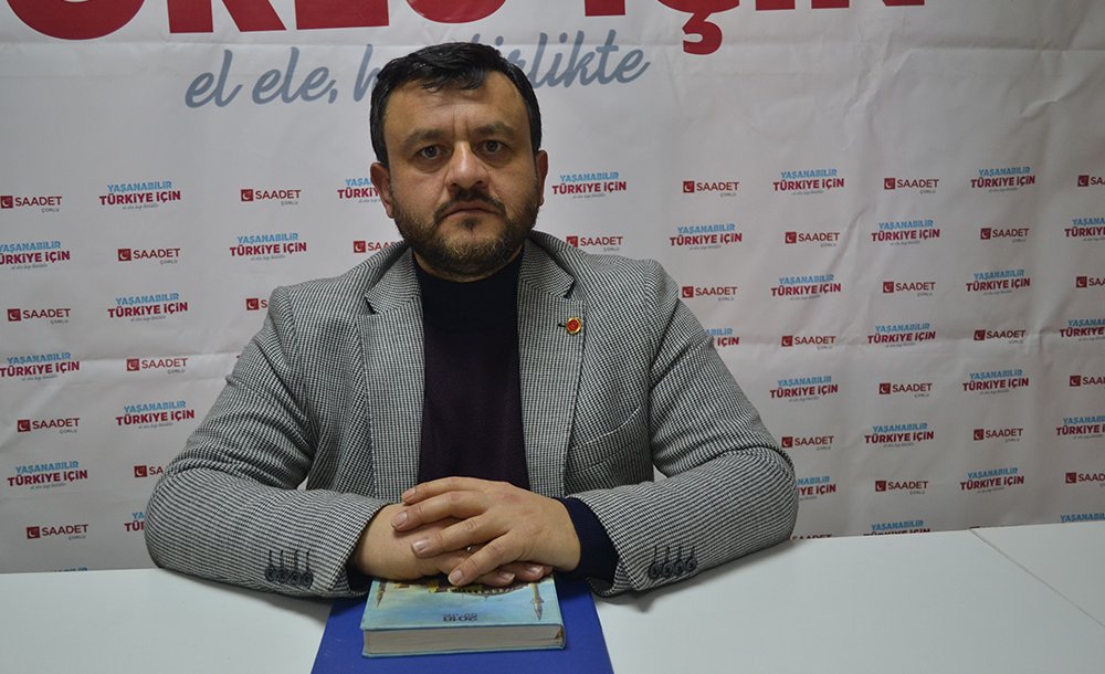 Saadet Parti̇si̇ Engelli̇ Bi̇reyleri̇n Yaninda 