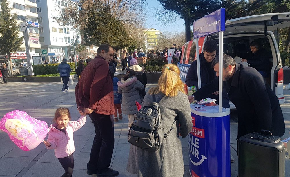 Saadet Partisi Üyelik Standı Açtı 