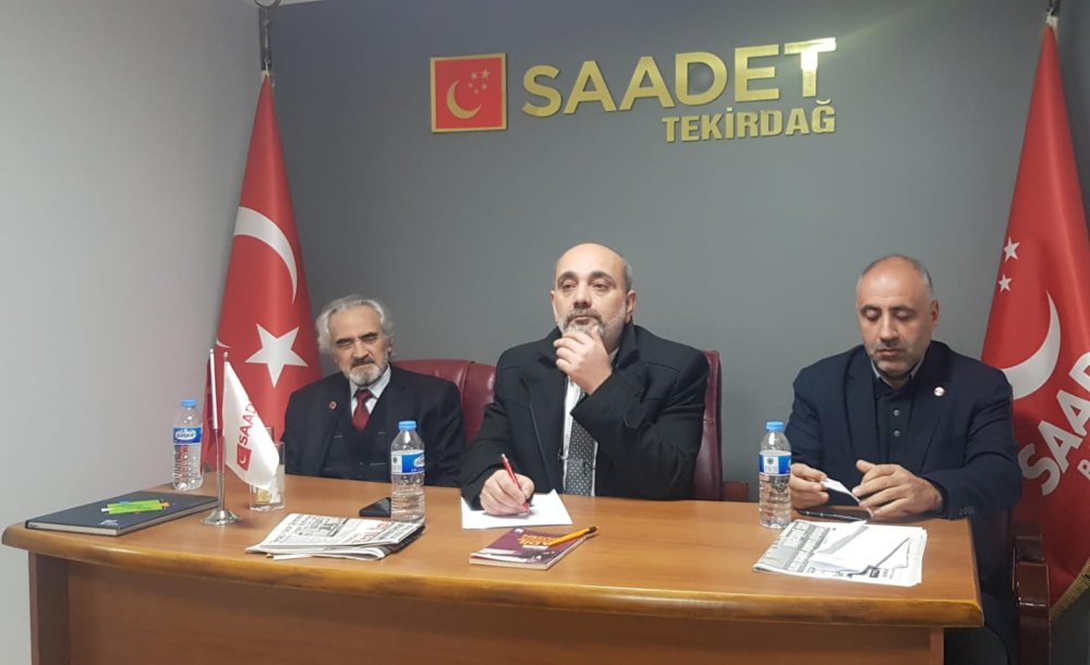 Saadet Partisi'nde Divan Toplantısı Yapıldı 