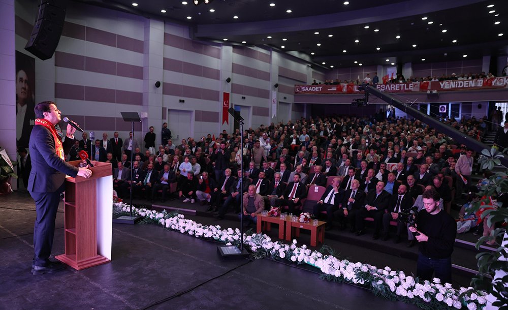 Saadet Parti̇si̇'nden Coşkulu Kongre 