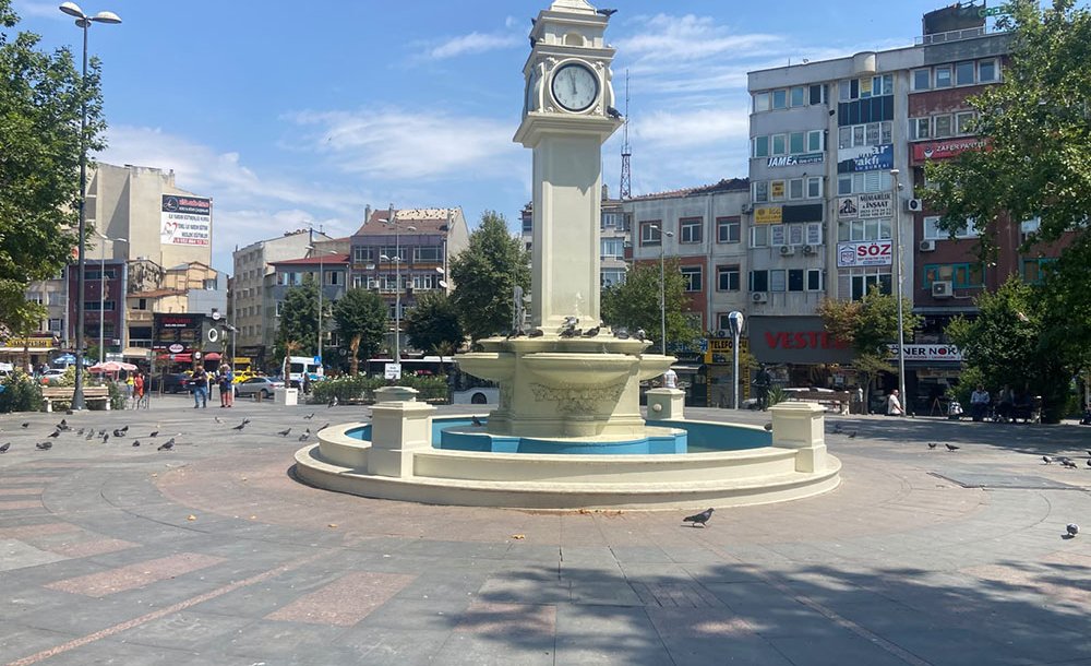 Saatli Havuz Güvercinlere Cansuyu Sağlıyor 