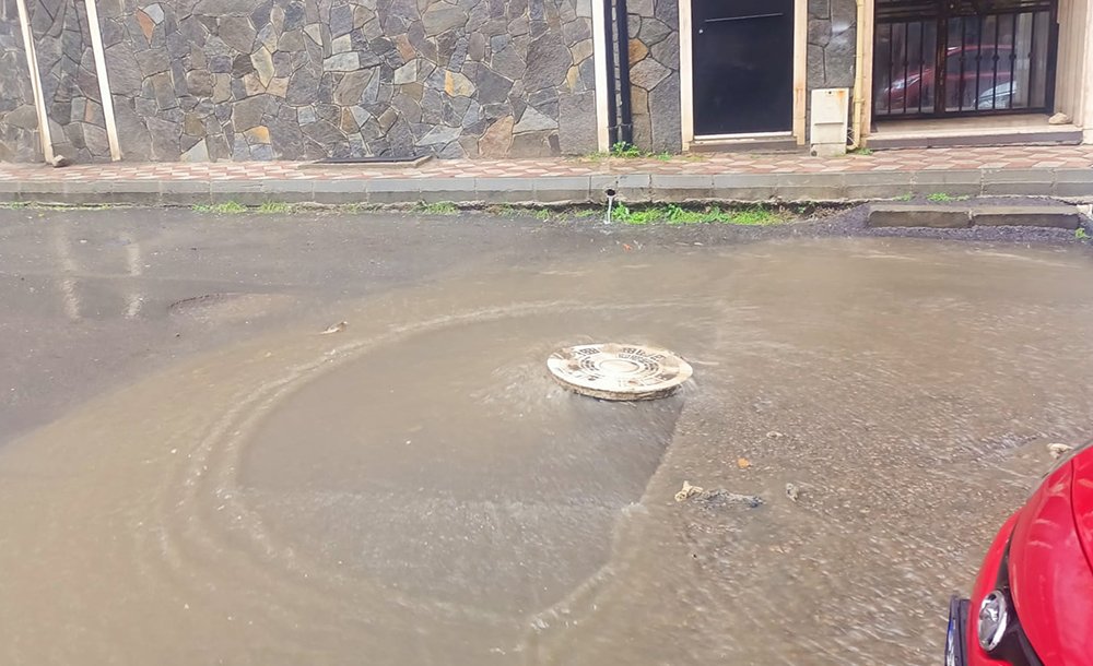 Sağanak Yağış Hayatı Olumsuz Etkiledi