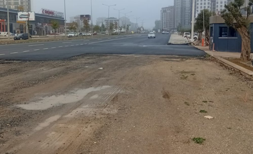 Sanayi Sitesinin Girişi Düzenlendi, Esnaf Rahatladı 