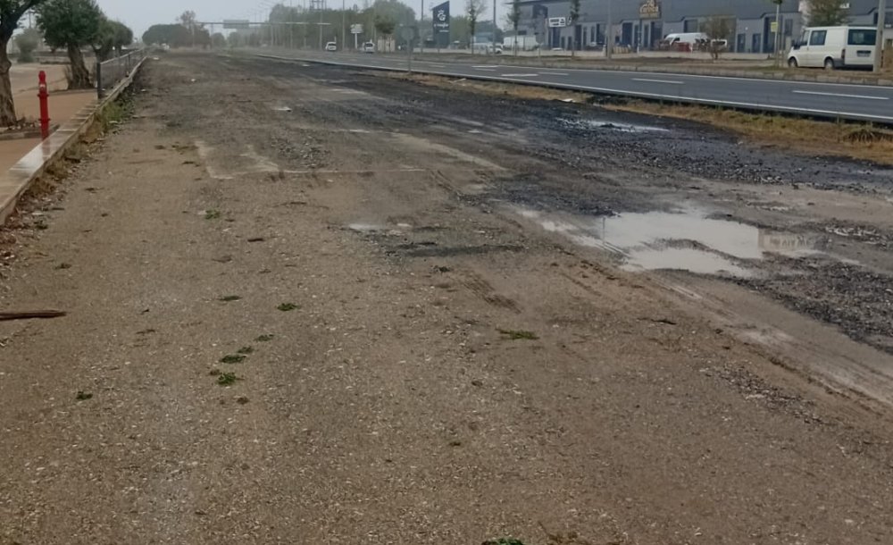 Sanayi Sitesinin Girişi Düzenlendi, Esnaf Rahatladı 