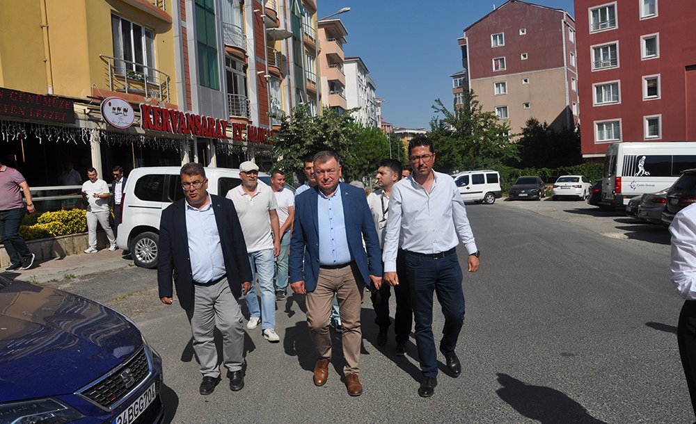 Sarıkurt Vatandaşın Derdi̇ni̇ Di̇nledi̇ 