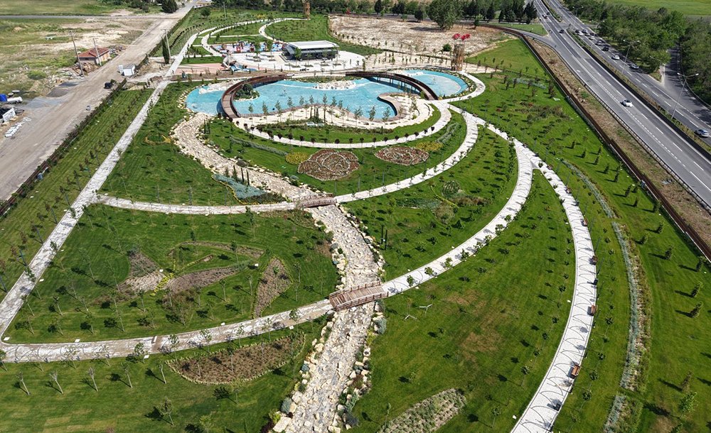 Selfi Parkın İsmi Mustafa Kemal Atatürk Parkı Mı Oluyor? 