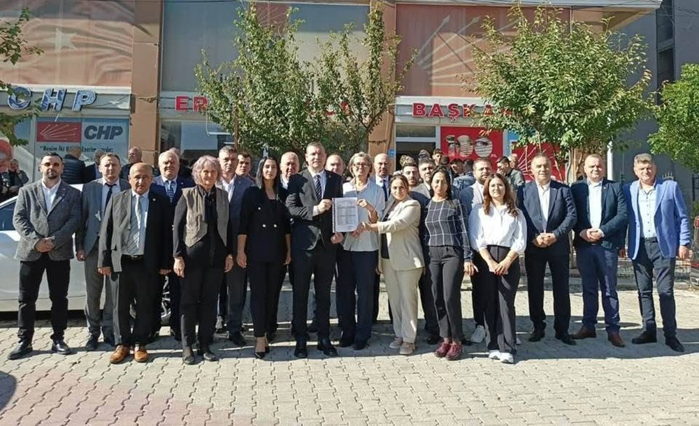 Servet Yildiz Kurucu Başkan Oldu 
