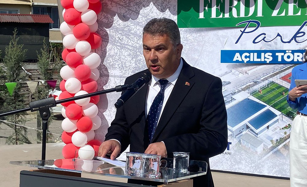 Şeyh Si̇nan Mahallesi̇ne Ferdi̇ Zeyrek Parki Açildi 