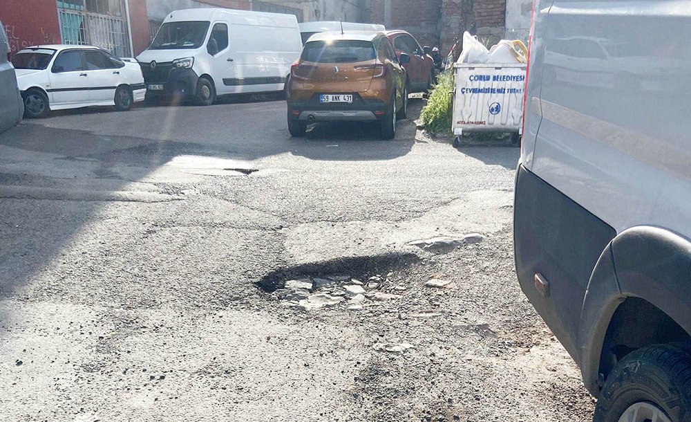 Sokaklar Mayın Tarlası Gibi 