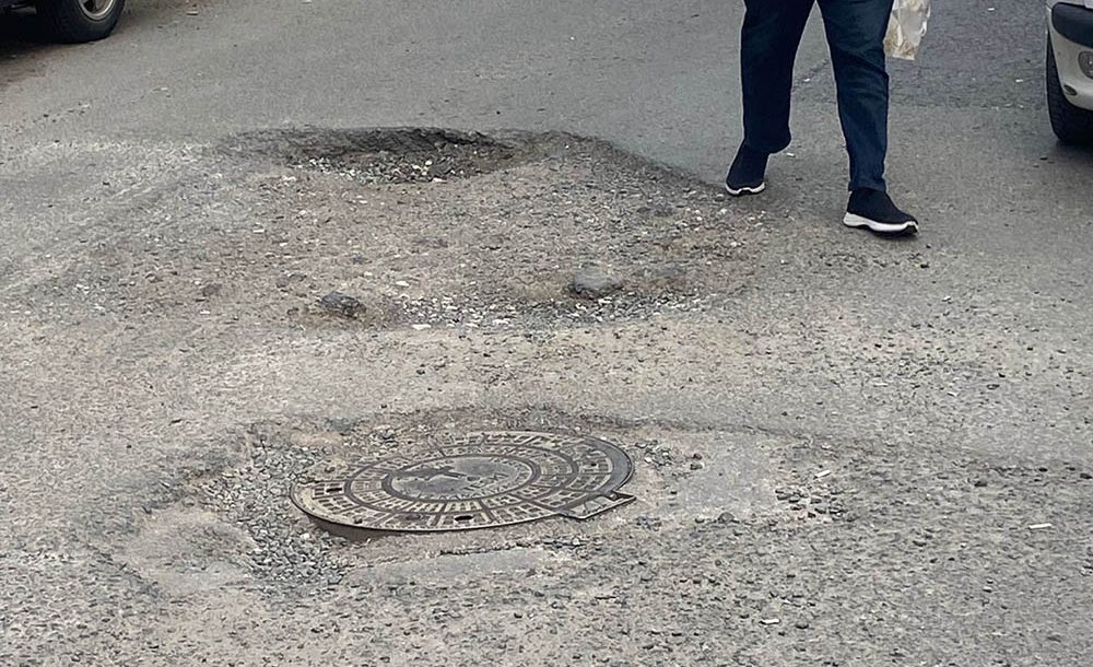 Sokaklar Mayın Tarlası Gibi 