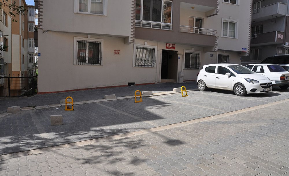 Sokaklardaki Keyfi Uygulamalara Tepki