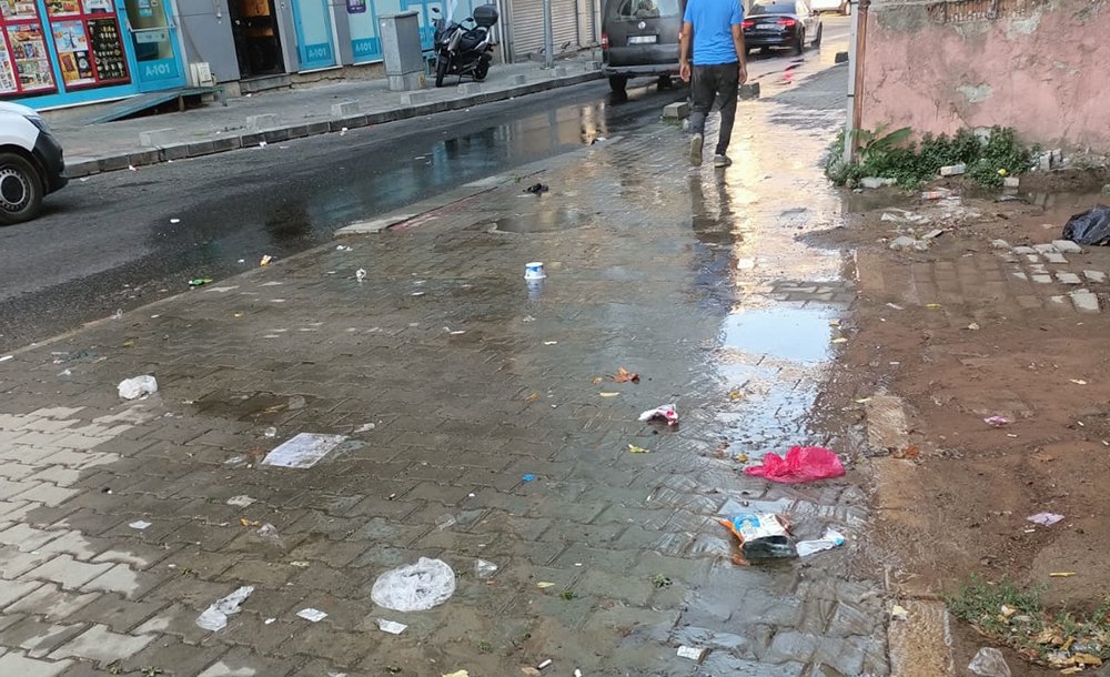 Su Patlaklarında Tonlarca Su Boşa Akıyor