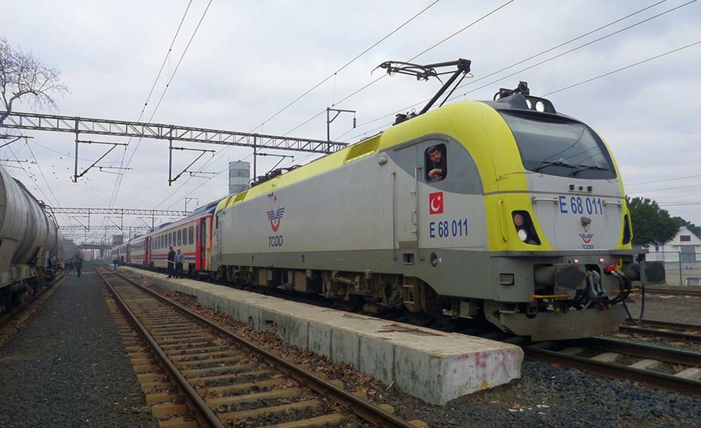 Tcdd'den İlaçlama Uyarısı: Demiryolu Hatlarında 15 Gün Dikkat!